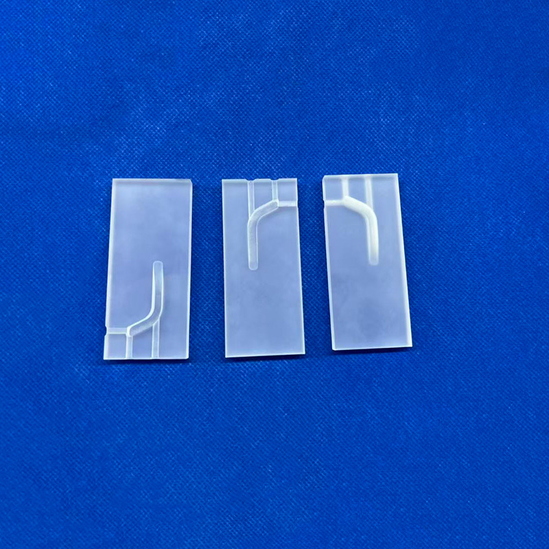 son şirket davası hakkında Corrosion Resistance Sandblasted Quartz Sheet for High Temperature Insulation-Mia