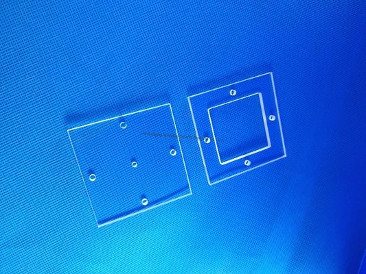 Kalite  Customized Quartz Glass Plate Quartz Glass Sheet for Fixing Test Tube Standard-Sized Holes Processing Plate fabrika