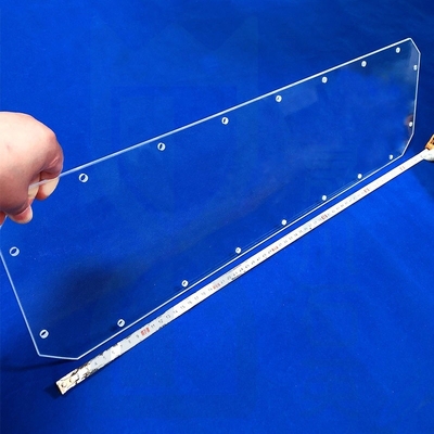 Yüksek Işık İletimliliği Fabrikası Özel Lazer Perforasyonlu Kuvars Cam Levhası Erimiş Kuvars