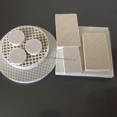 Yüksek Sıcaklığa Dirençli Gözenekli Keramik Bal Arısı Çubuğu Diametresi 1-5 mm Korundum'dan Yapılmış