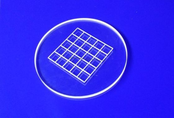 Özel Kuvars Cam Plağı Test tüpünün sabitlenmesi için Kuvars cam plağı Standart boyutlu delik işleme plağı