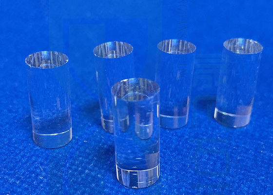 Özelleştirilmiş Şeffaf Erimiş Cam Kuvars Çubuk Yüksek Hassasiyetli Optik Işık Kılavuzu